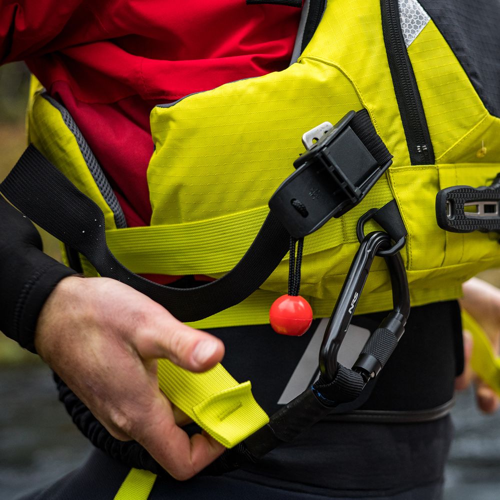 NRS Tow Tether with Carabiner